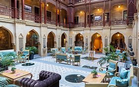 Shah Palace Luxury Museum Hotel